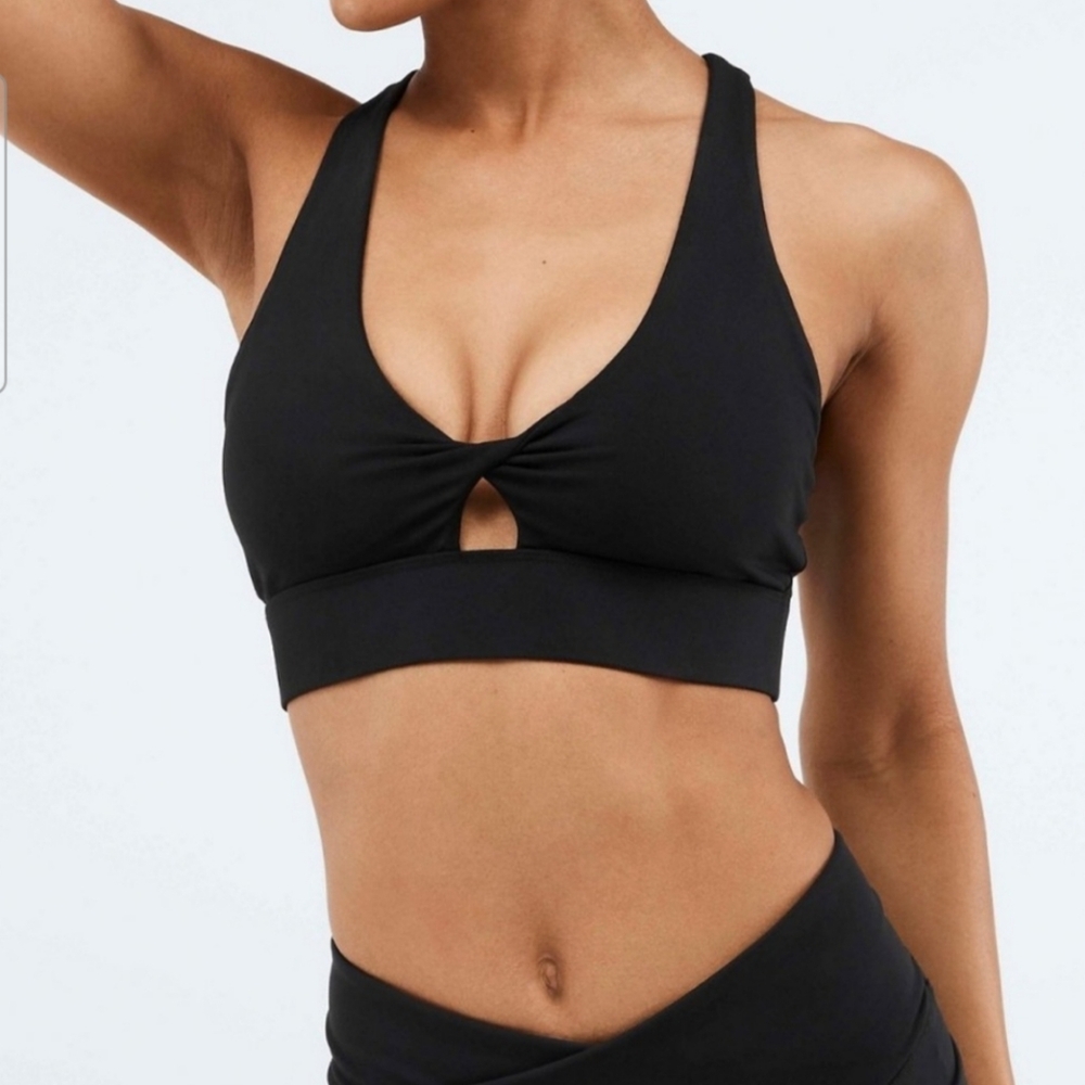 Fabletics Black Oasis Bra
